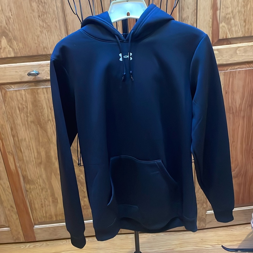 Under Armour pullover hoodie size small